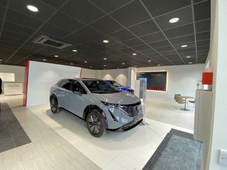 W R Davies Motor Group Opens New Nissan Showroom in Rhyl to Expand UK Dealer Network
